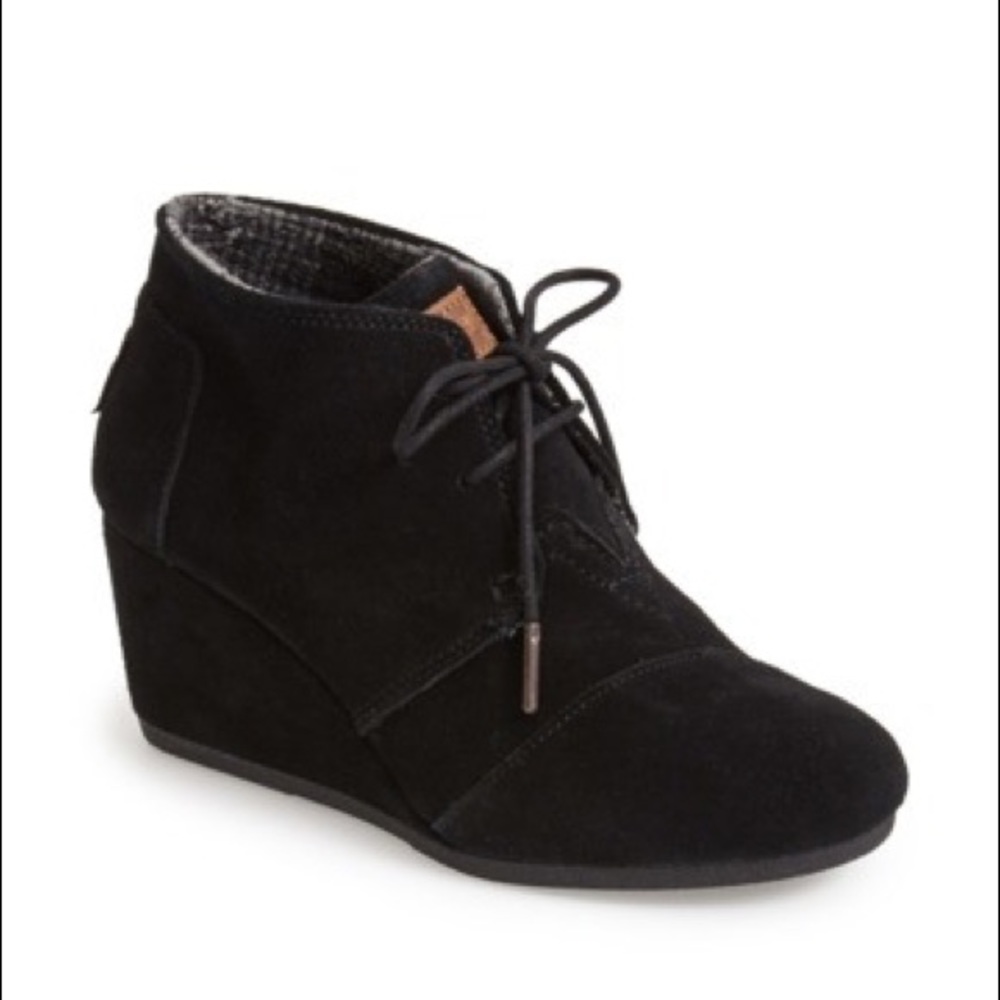 Toms desert wedge bootie